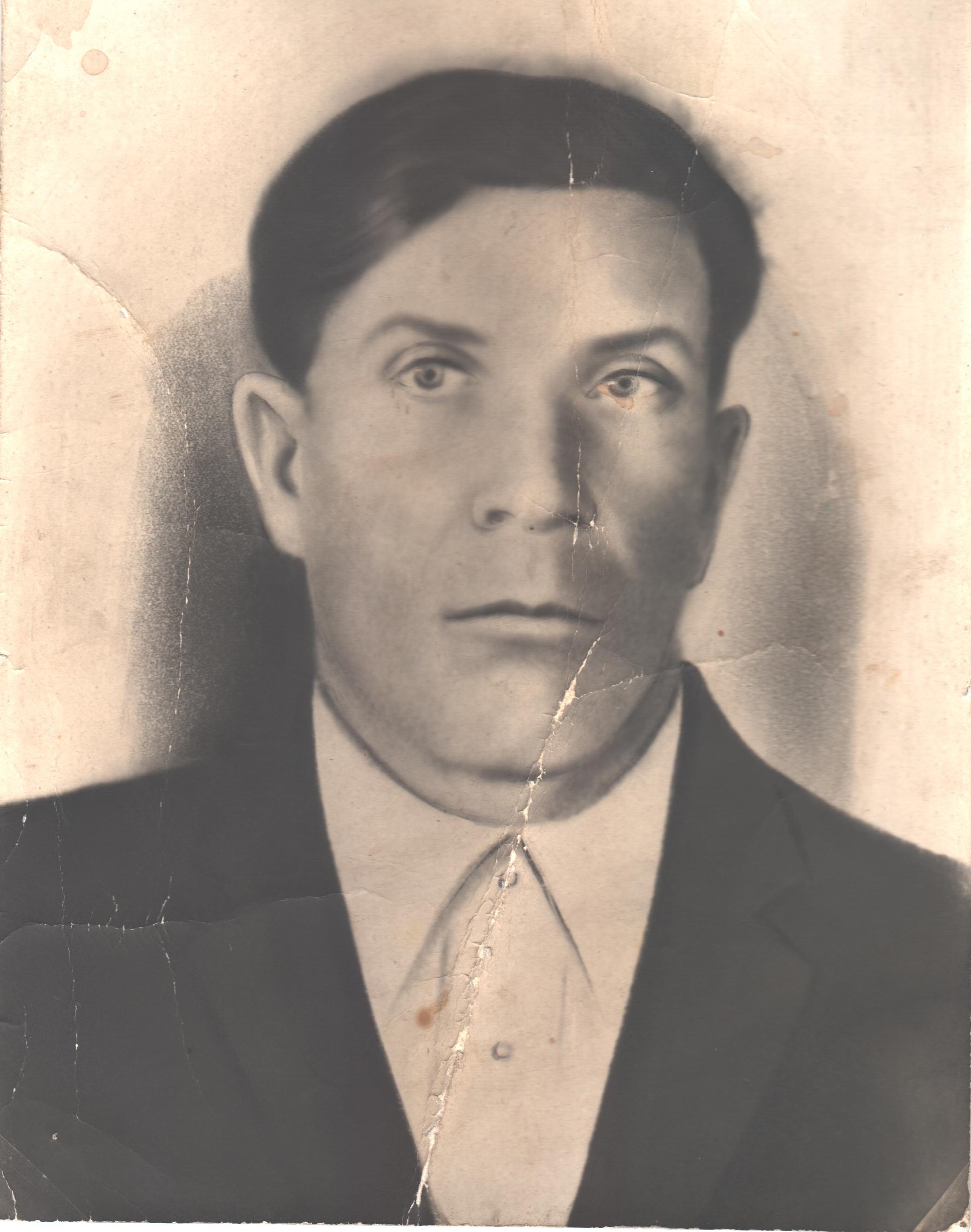 Степаненко Игнат Степанович 1916-27.07.1962.jpg
